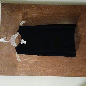 Unique by V Virella women's M silky black cami/shell, perfect for travel